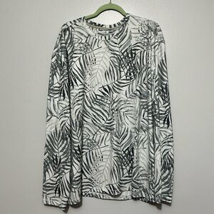 Reel Legends Black and White Performance Tee size XXL